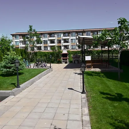Apartment зара