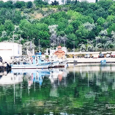 зара * Burgas